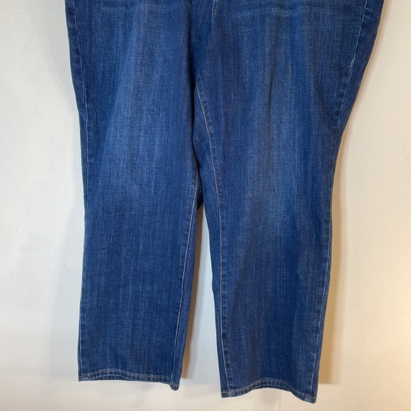 NWT. Talbots 22W Flawless High Waist Modern Ankle Straight Leg Jeans. - Picture 7 of 10